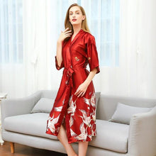 Load image into Gallery viewer, Sexy Women New Printed Robe Classic Red Animals Sleepwear Home Dress Bridesmaid Bride Wedding Robes Kimono Nightwear Bath Gown