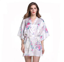 Load image into Gallery viewer, Red Plus Size Chinese Women&#39;s Satin Nightgown Short Robe Gown New Style Kimono Bathrobe Sexy Floral Night Dress Sleepwear M48
